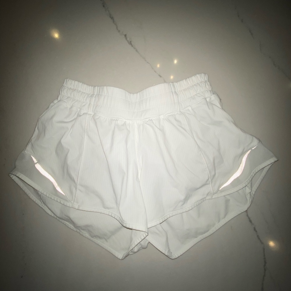 lululemon hotty hot shorts
